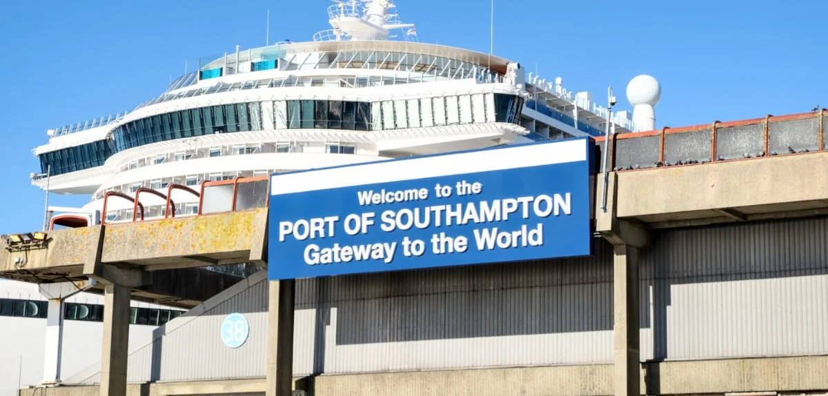 southampton port taxis southampton port parking southampton port hotels southampton port arrivals southampton port departures