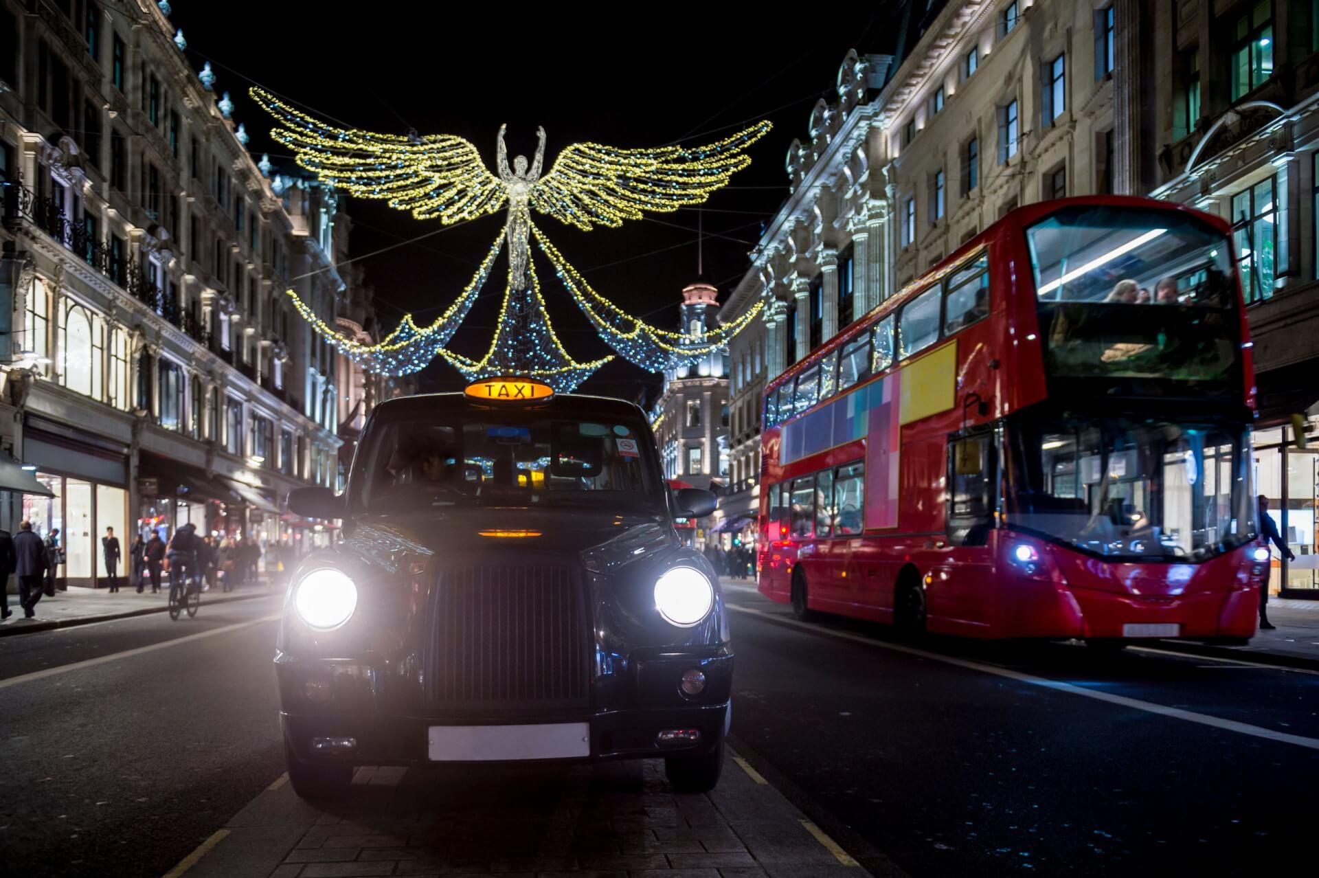 London Christmas Light Tours Chauffeur christmas lights tour london london christmas lights private tour london christmas lights tour 2024 london christmas lights by car