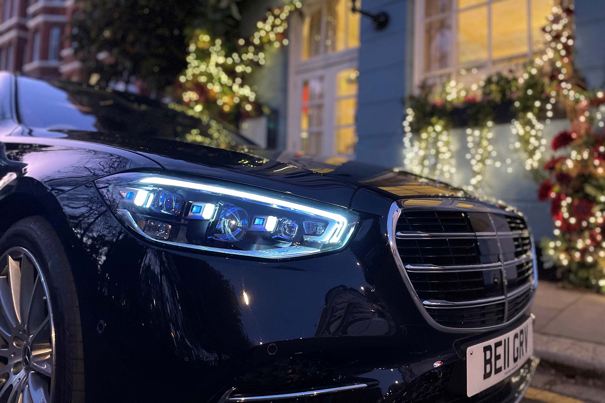 Luxury Christmas Chauffeur London Executive chauffeur service London Private chauffeur service London V Class chauffeur London Rolls Royce chauffeur London